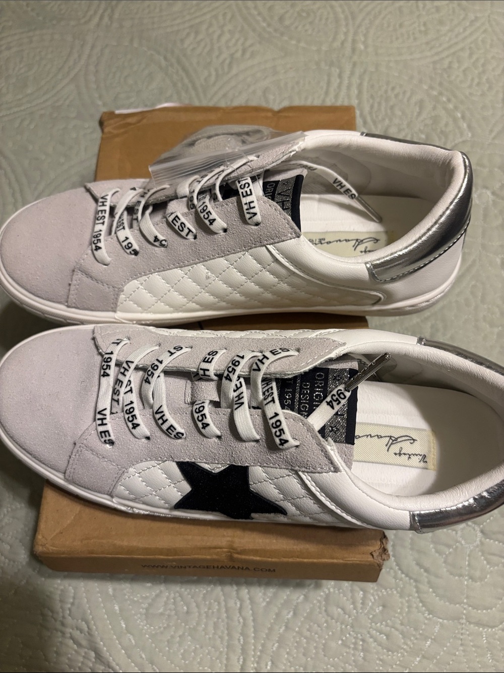 Vintage Havana White Quilted Sneakers with Black Star Accent - Picture 2 of 6